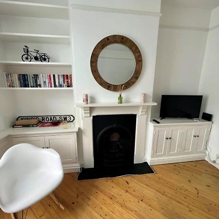Cosy 2 Bedroom Victorian Townhouse In The Town Centre Bury St. Edmunds Экстерьер фото