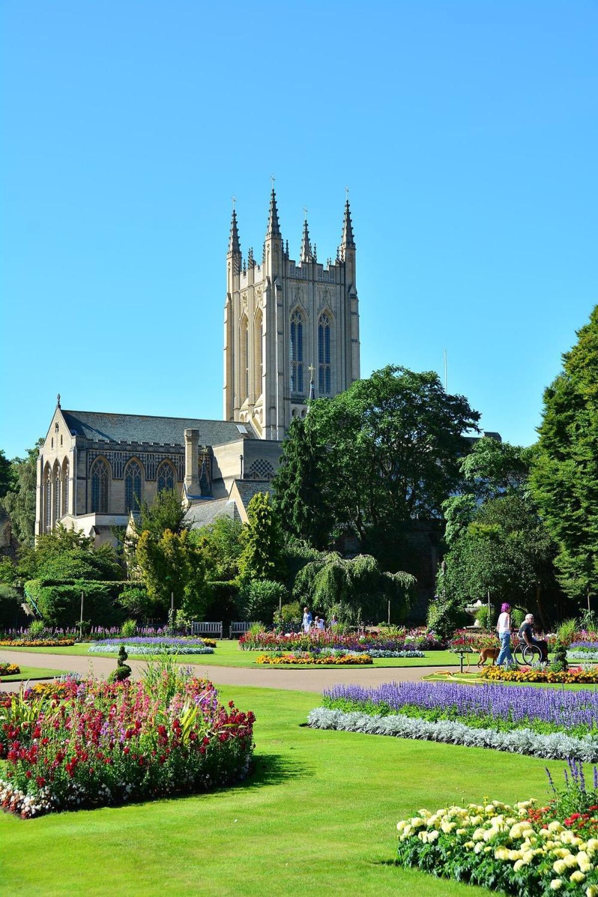 Cosy 2 Bedroom Victorian Townhouse In The Town Centre Bury St. Edmunds Экстерьер фото